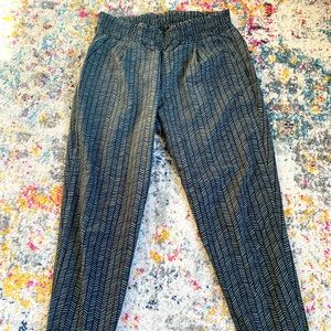 Athleta Size 6 City Pants